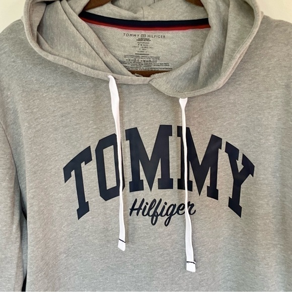 TOMMY Hilfiger Tommy Pullover Grey Hoodie In XL - Picture 9 of 11